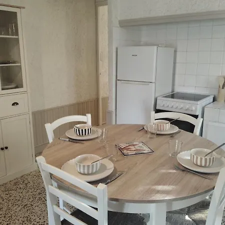 Bord De דירה