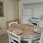 Bord De Lejlighed