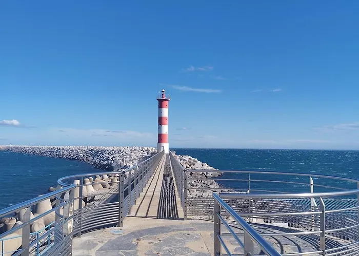 Bord De Port-la-Nouvelle
